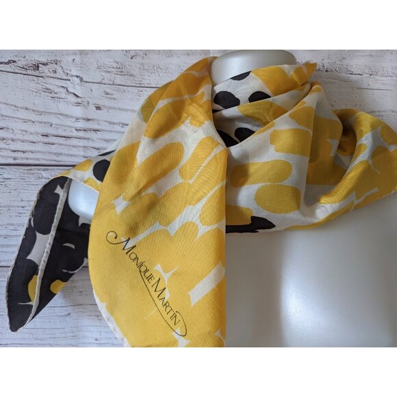 Monique Martin Square Scarf MCM Designer White Hand Rolled Vintage 70th 24*24 In - Picture 2 of 7